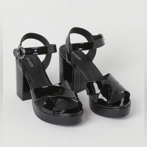 NWT H&M Platform Sandals